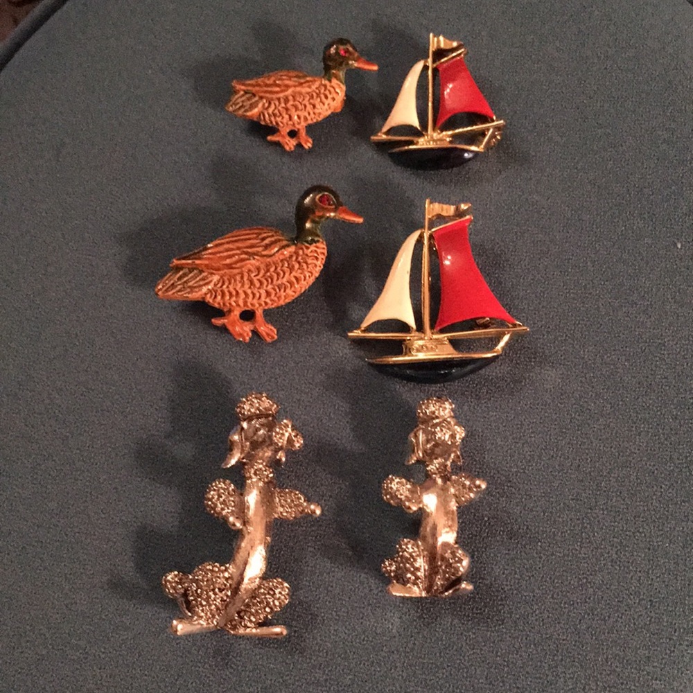 Vintage Gerry’s Pin set